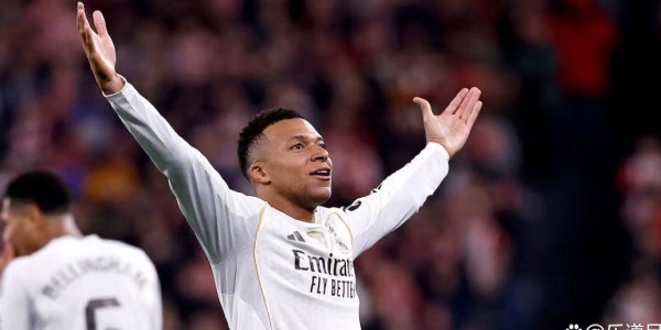 姆巴佩本赛季疯狂开火，55场比赛攻入55球，正创造职业生涯巅峰表现