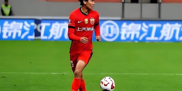 德转宣！上港本土锋霸李新翔将以490万转会费加盟德甲门兴，值得期待