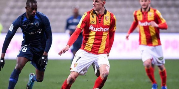 法甲焦点战：朗斯 VS 布雷斯特，中游对决谁能抢占赛季主动权？